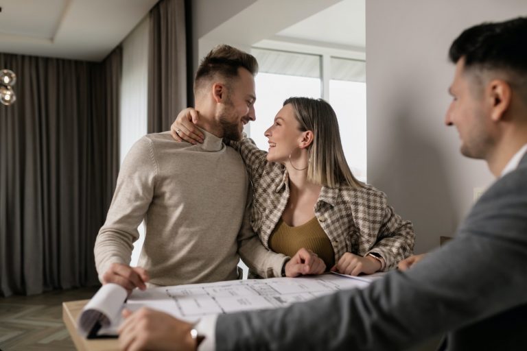 Wycena nieruchomości – co należy brać pod uwagę tworząc ją?